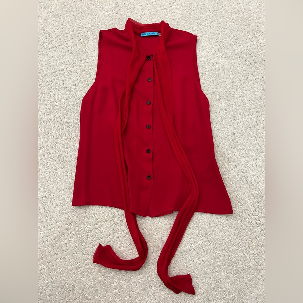 Alice + Olivia Red Silk Tie Neck Sleeveless Blouse Top